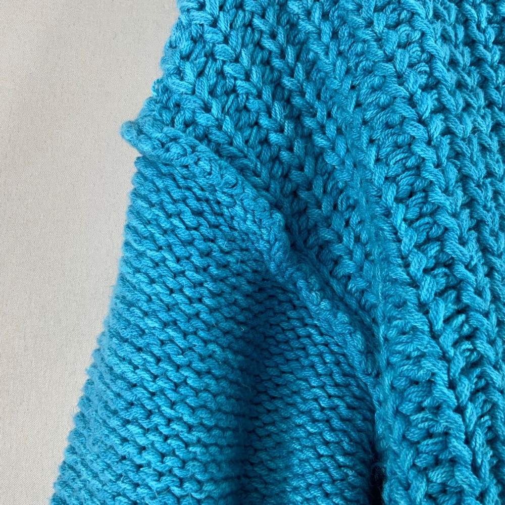 Free People Blue Knit Cable Stitch Cropped Sweater Women's Small - Picture 5 of 9